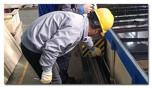 上；；；；Ｔ贫ゼ牌富А笆酆笮Ю臀Ｍ蚶镄小被疃不照